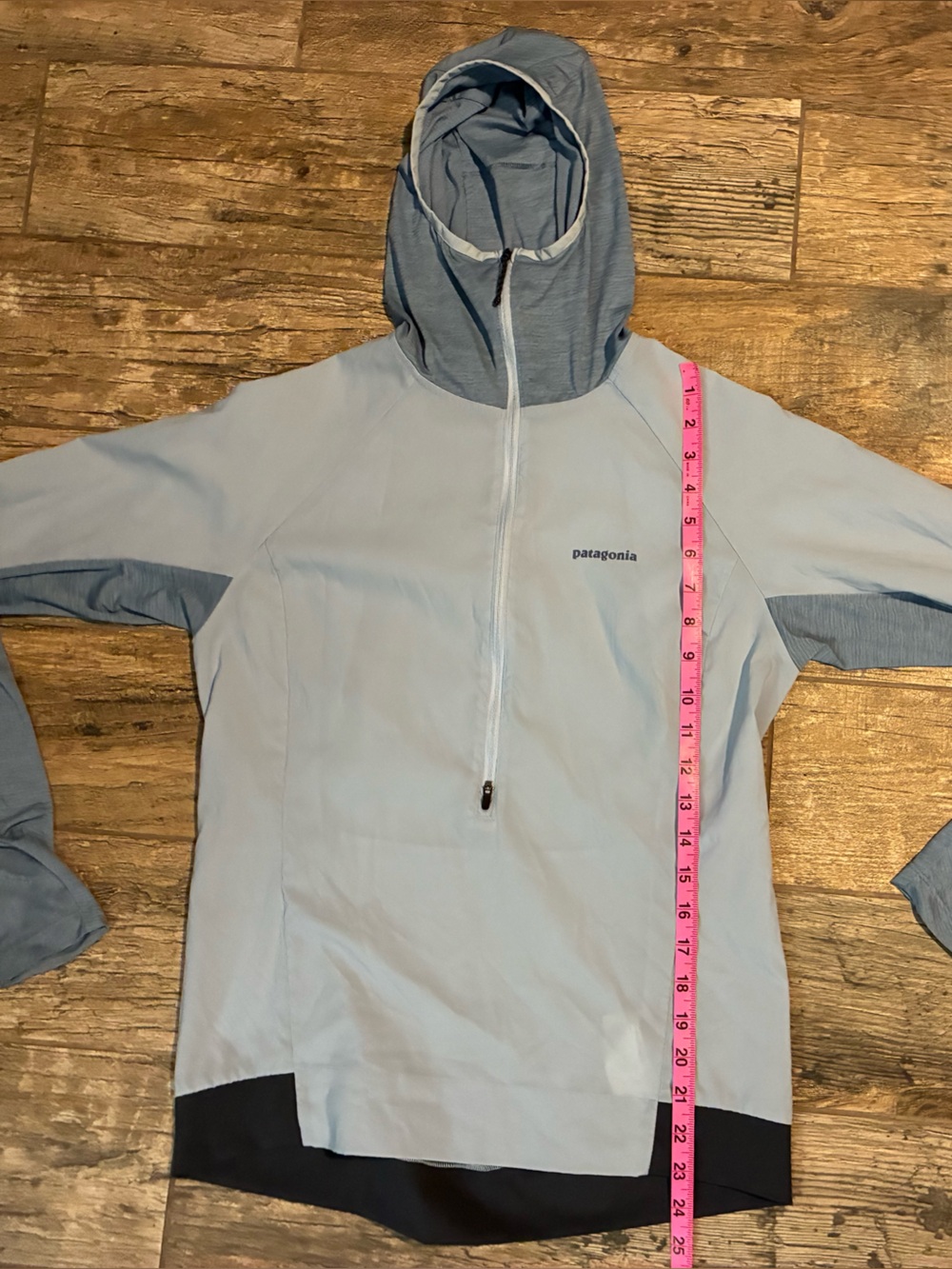 Women’s Patagonia Light Blue 3/4 zip windbreaker S - Picture 6 of 6